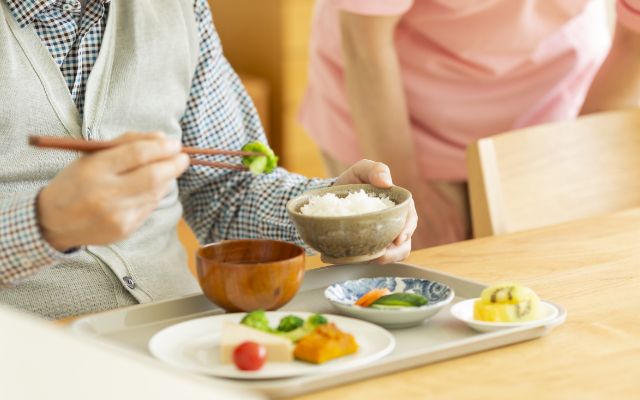 体験入居は必ずしも必要ではありませんが、実際に見たり話を聞いただけではわからないこともありますので、実際にホームで生活してみると詳しく知ることができます。